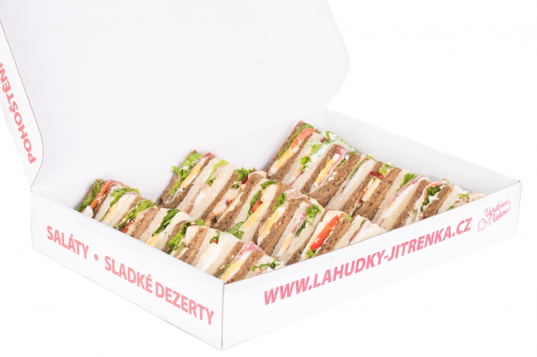 Mini sendviče v krabičce (24 ks-různé druhy).